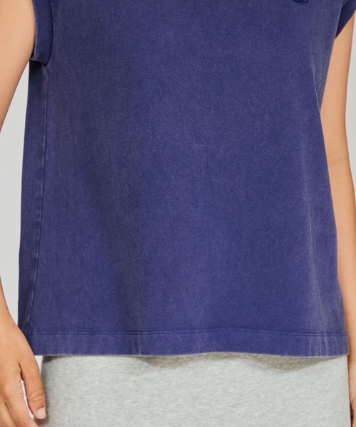 Champion(チャンピオン)の「【Champion/チャンピオン】レディース スリーブレスシャツ(Tシャツ/カットソー・レディース・ブラック系その他/アッシュグレー/ライラック/ロイヤルブルー・LARGE/MEDIUM)」の16枚目の写真