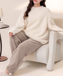 DAY CLOSET(デイ クローゼット)のレディース 長袖淡色バイカラーふんわりボアルームウェア 上下2点セット(ルームウェア/パジャマ)