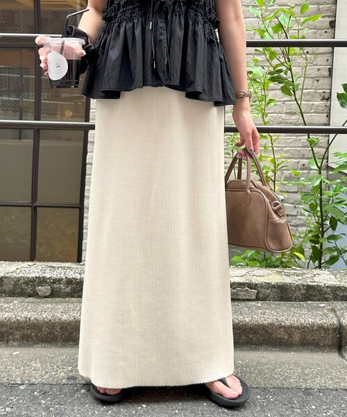 DISCOAT（ディスコート）の「リブナロースカート（スカート・レディース・アイボリー/ブラック/グレー/ブラウン/チャコールグレー・MEDIUM/SMALL/LARGE）」の2枚目の写真