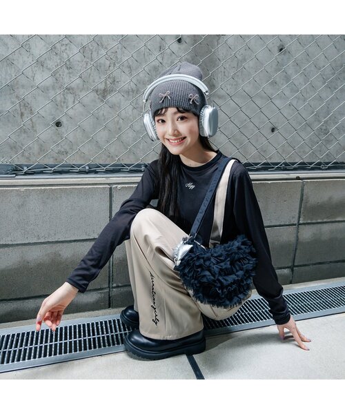 algy（アルジー）の「サス付きりぼんロングパンツ（その他パンツ・キッズ・ベージュ/インディゴブルー・XX-SMALL/X-SMALL/MEDIUM/SMALL）」の4枚目の写真