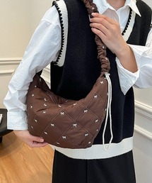 リボンモチーフキルティングバッグ