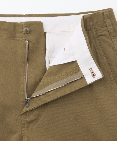 無印良品（ムジルシリョウヒン）の「紳士　洗いざらしチノワイドパンツ（チノパンツ・メンズ・ダークベージュ/カーキ系/ブラック・73/76/82/85/79）」の17枚目の写真