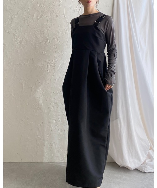 She's Closet（シーズクローゼット）の「ハイウエストタックサイドポケットロングジャンパースカートワンピース（ジャンパースカート・レディース・アイボリー/カーキ/ブラック・FREE）」の7枚目の写真