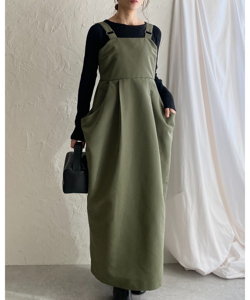 She's Closet（シーズクローゼット）の「ハイウエストタックサイドポケットロングジャンパースカートワンピース（ジャンパースカート・レディース・アイボリー/カーキ/ブラック・FREE）」の11枚目の写真