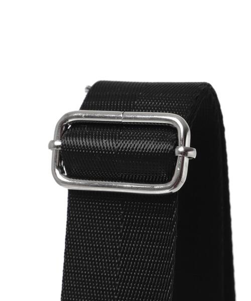 WEGO(ウィゴー)の「WEGO/サークルポーチ付きスクエアショルダー(ショルダーバッグ・レディース・ブラック/ブルー系その他/その他1/レッド・FREE)」の17枚目の写真