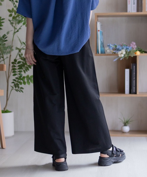 NAVY（ネイビー）の「nAvy SARARI ワイドパンツ（その他パンツ・レディース・グリーン/オレンジ/ブラック/ライトベージュ/チャコールグレー・L/M）」の13枚目の写真