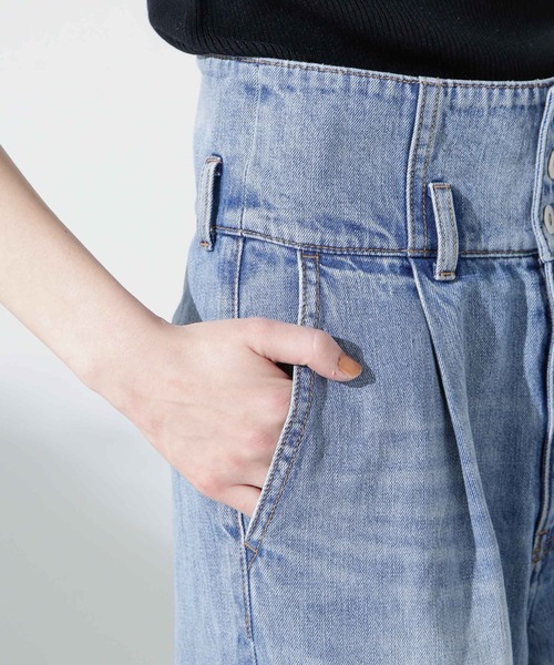 NANO universe（ナノユニバース）の「コルセットバギーデニム（デニムパンツ・レディース・ライトブルー・S/M）」の14枚目の写真