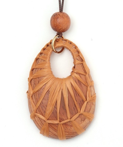 チチカカ（チチカカ）の「スレッドカバーネックレス（ネックレス・レディース・ベージュ/オレンジ/ブルー・FREE）」の10枚目の写真