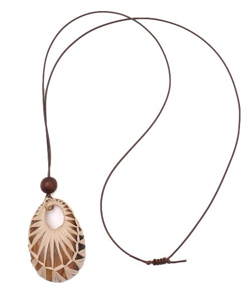 チチカカ（チチカカ）の「スレッドカバーネックレス（ネックレス・レディース・ベージュ/オレンジ/ブルー・FREE）」の5枚目の写真