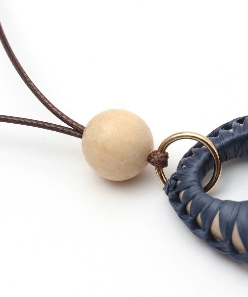 チチカカ（チチカカ）の「スレッドカバーネックレス（ネックレス・レディース・ベージュ/オレンジ/ブルー・FREE）」の12枚目の写真