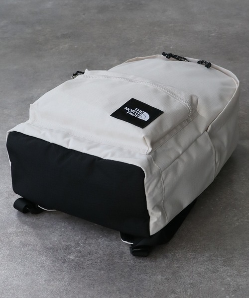 THE NORTH FACE（ザノースフェイス）の「【THE NORTH FACE/ザノースフェイス】CORDURA fabric WL ORIGINAL PACK NOVELTY/ホワイトレーベル オリジナル パック ノベルティ/リュック（バックパック/リュック・メンズ・カーキ/アイボリー/ブラック・FREE）」の12枚目の写真