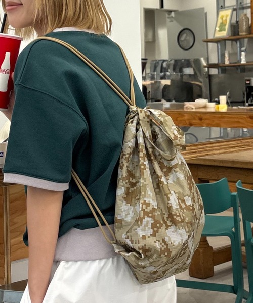 CIAOPANIC TYPY（チャオパニックティピー）の「【UNISEX】2WAYナップサック（バックパック/リュック・レディース・ネイビー/ベージュ/ブルー/ブラック・ONE SIZE）」の3枚目の写真