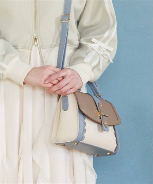 axes femme（アクシーズファム）の「配色フラップミニバッグ（ショルダーバッグ・レディース・ワイン/ベージュ/ブラウン・FREE）」の5枚目の写真