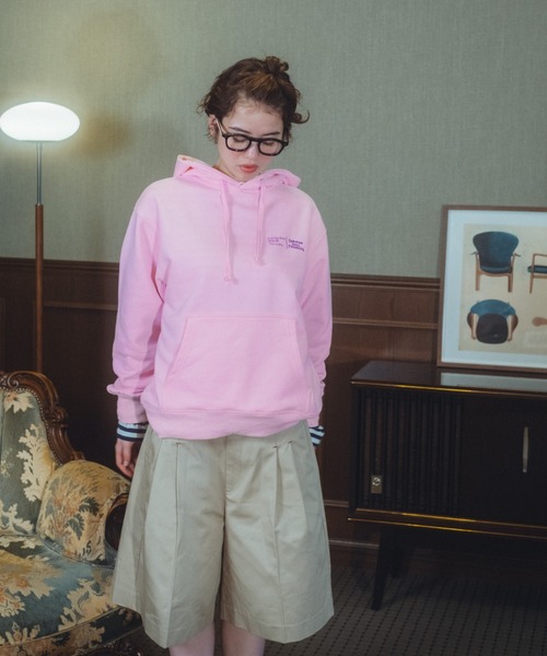 common gull products.（コモンガルプロダクツ）の「CONVENIENCEYOUNG×common gull products. people and animals hoodie（パーカー・レディース・オートミール/スミクロ/ピンク系・SMALL/MEDIUM/LARGE）」の21枚目の写真