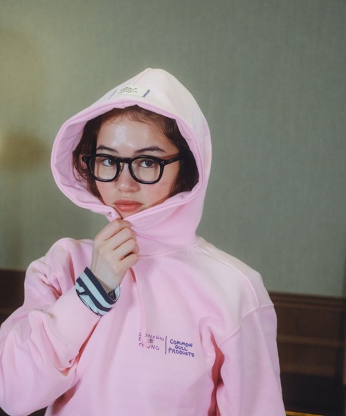 common gull products.（コモンガルプロダクツ）の「CONVENIENCEYOUNG×common gull products. people and animals hoodie（パーカー・レディース・オートミール/スミクロ/ピンク系・SMALL/MEDIUM/LARGE）」の18枚目の写真