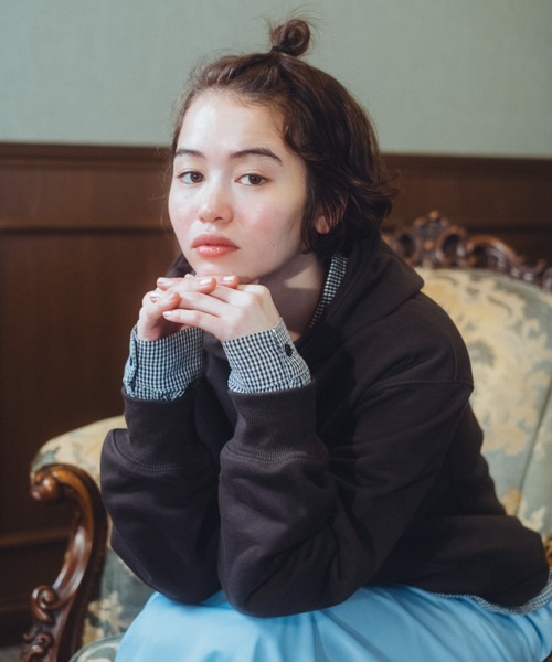 common gull products.（コモンガルプロダクツ）の「CONVENIENCEYOUNG×common gull products. people and animals hoodie（パーカー・レディース・オートミール/スミクロ/ピンク系・SMALL/MEDIUM/LARGE）」の19枚目の写真