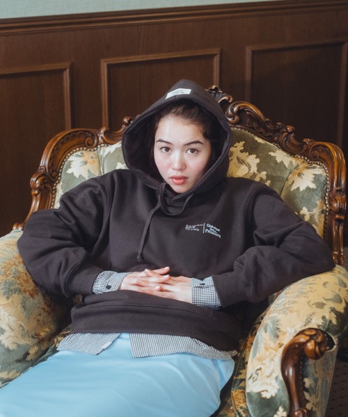 common gull products.（コモンガルプロダクツ）の「CONVENIENCEYOUNG×common gull products. people and animals hoodie（パーカー・レディース・オートミール/スミクロ/ピンク系・SMALL/MEDIUM/LARGE）」の11枚目の写真