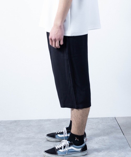 SKKONE(スコーネ)の「【Nylaus】レーヨン リラックスパンツ ハーフパンツ ショートパンツ(その他パンツ・メンズ・ブラック×レッド/ブラック/カーキ/ブルー/インディゴ×ゴールド/ブラック×ホワイト/チャコール・M/L/LL)」の15枚目の写真
