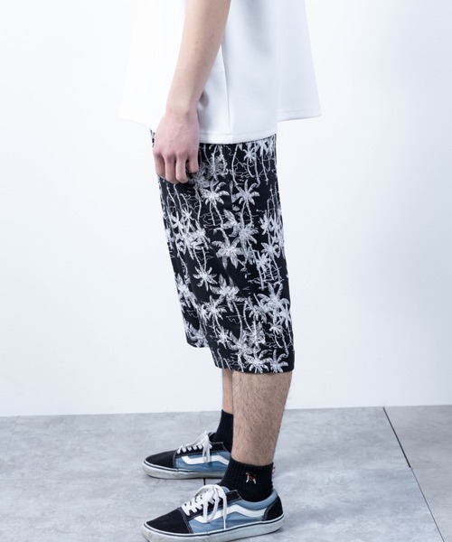 SKKONE(スコーネ)の「【Nylaus】レーヨン リラックスパンツ ハーフパンツ ショートパンツ(その他パンツ・メンズ・ブラック×レッド/ブラック/カーキ/ブルー/インディゴ×ゴールド/ブラック×ホワイト/チャコール・M/L/LL)」の17枚目の写真