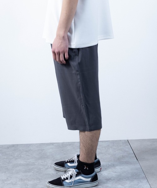 SKKONE(スコーネ)の「【Nylaus】レーヨン リラックスパンツ ハーフパンツ ショートパンツ(その他パンツ・メンズ・ブラック×レッド/ブラック/カーキ/ブルー/インディゴ×ゴールド/ブラック×ホワイト/チャコール・M/L/LL)」の21枚目の写真
