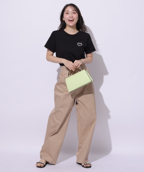 アプワイザー✴︎ビジューTシャツ Apuweiser-riche（アプワイザーリッシェ）の「ハートビジュー