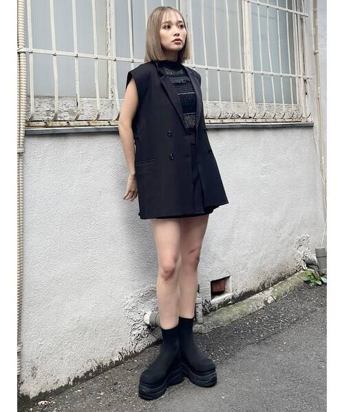 MURUA（ムルーア）の「【セットアップ対応】サイドベルトラップライクミニスカート（スカート・レディース・ブルー/ブラック/ダークグレー/ベージュ・1/2）」の6枚目の写真