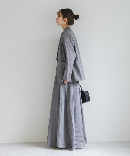 Noble（ノーブル）の「《追加》ラミーシアーライトジャケット（テーラードジャケット・レディース・チャコールグレー/サックスブルー/ブラック/ホワイト・36/38）」の13枚目の写真