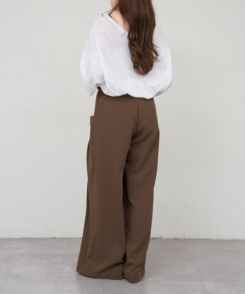 SHENERY(シーナリー)の「シアービッグロンTee(Tシャツ/カットソー・レディース・オフホワイト/ブラック/ライム・FREE)」の7枚目の写真