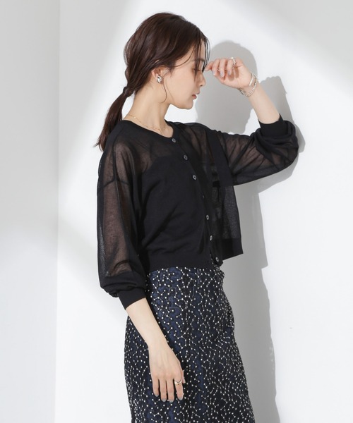 NANO universe（ナノユニバース）の「クロップドシアーニットカーディガン（カーディガン/ボレロ・レディース・ホワイト/ブラック/グリーン・FREE）」の19枚目の写真