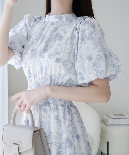 mily bilet（ミウィビレット）の「【mily bilet】爽やかで優雅な大人フェミニン。肩開きリボン２WAY花柄バルーン袖ワンピース（ロング丈）（ワンピース・レディース・グレー/アイボリー・LARGE/MEDIUM/SMALL/X-LARGE）」の6枚目の写真