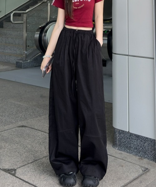 gossip!ロサンゼルス(ゴシップロサンゼルス)の「Y2K無地ライトドライカジュアルパンツ(カーゴパンツ・レディース・ブラウン/ホワイト/ブラック/レッド/グレー・FREE)」の1枚目の写真