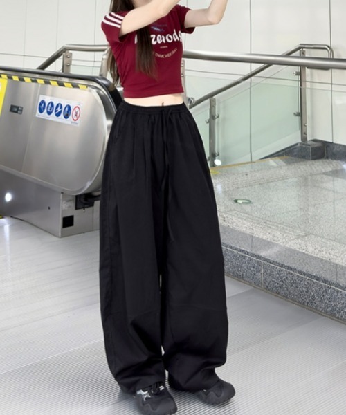 gossip!ロサンゼルス(ゴシップロサンゼルス)の「Y2K無地ライトドライカジュアルパンツ(カーゴパンツ・レディース・ブラウン/ホワイト/ブラック/レッド/グレー・FREE)」の10枚目の写真
