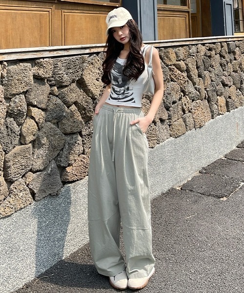 gossip!ロサンゼルス(ゴシップロサンゼルス)の「Y2K無地ライトドライカジュアルパンツ(カーゴパンツ・レディース・ブラウン/ホワイト/ブラック/レッド/グレー・FREE)」の18枚目の写真