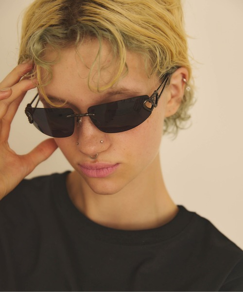 Carmelo(カーメロ)の「Coeur sunglasses(サングラス・レディース・シルバー/ゴールド/ブラック・FREE)」の11枚目の写真