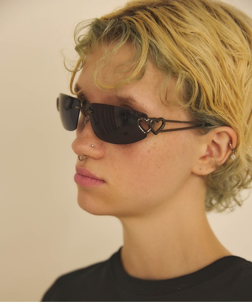 Carmelo(カーメロ)の「Coeur sunglasses(サングラス・レディース・シルバー/ゴールド/ブラック・FREE)」の13枚目の写真