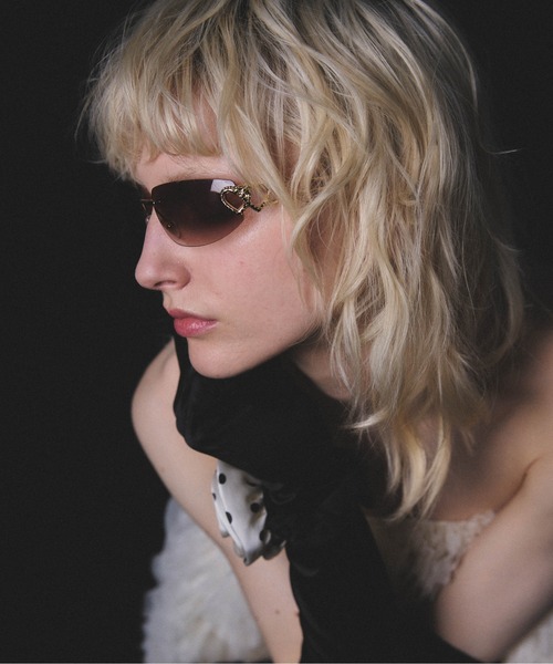 Carmelo(カーメロ)の「Coeur sunglasses(サングラス・レディース・シルバー/ゴールド/ブラック・FREE)」の19枚目の写真