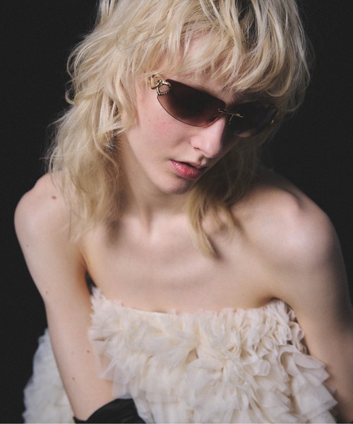 Carmelo(カーメロ)の「Coeur sunglasses(サングラス・レディース・シルバー/ゴールド/ブラック・FREE)」の16枚目の写真