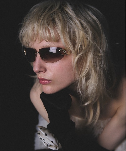 Carmelo(カーメロ)の「Coeur sunglasses(サングラス・レディース・シルバー/ゴールド/ブラック・FREE)」の15枚目の写真
