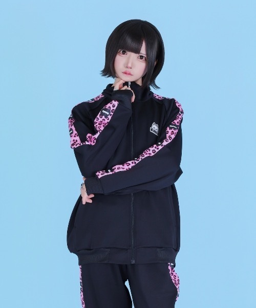 Hauls(ハウルズ)の「新!柄 ネ申おジャージ参上!(ジャージ・レディース・ブラック系その他2/サックスブルー系/サックスブルー系2/ネイビー/ブラック系その他/ブラック系その他3/ブラック系その他5/ブラック系その他4/ピンク系その他・F)」の12枚目の写真