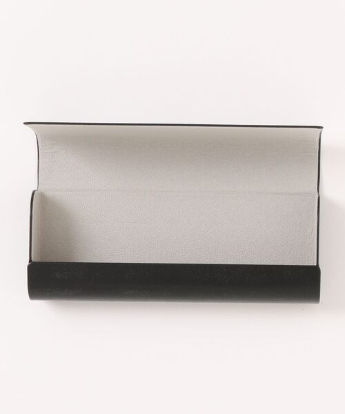 Port(ポート)の「【 Port / ポート 】 シンプル フェイクレザー デザイン メガネケース(メガネ・レディース・ブラック/ブラウン・FREE)」の3枚目の写真