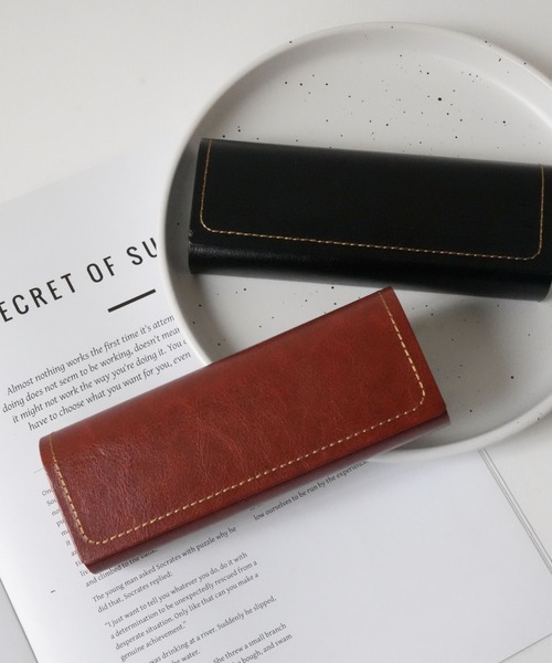 Port(ポート)の「【 Port / ポート 】 シンプル フェイクレザー デザイン メガネケース(メガネ・レディース・ブラック/ブラウン・FREE)」の2枚目の写真