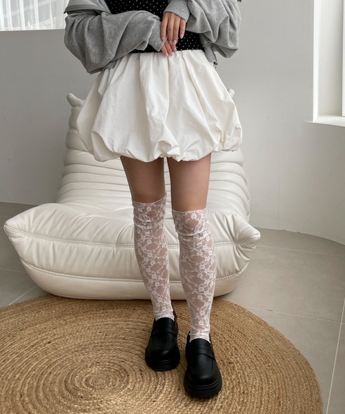 WEGO(ウィゴー)の「WEGO/ナイロンバルーンミニスカート(スカート・レディース・ブラック/オフホワイト・FREE)」の14枚目の写真