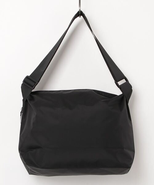 MICHAEL LINNELL（マイケル リンネル）の「【MICHAEL LINNELL/マイケルリンネル】Big shoulder bag/ショルダーバッグ(容量：約15L）（ショルダーバッグ・メンズ・ブラック/ベージュ/グレー・FREE）」の18枚目の写真