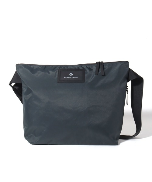 MICHAEL LINNELL（マイケル リンネル）の「【MICHAEL LINNELL/マイケルリンネル】Big shoulder bag/ショルダーバッグ(容量：約15L）（ショルダーバッグ・メンズ・ブラック/ベージュ/グレー・FREE）」の5枚目の写真