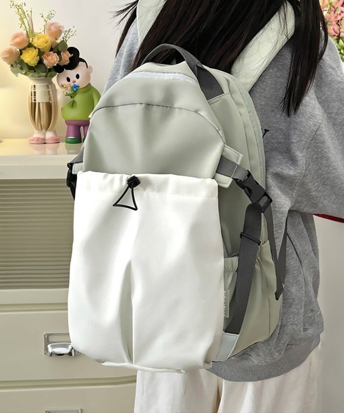 Miniministore(ミニミニストア)の「リュックサック 大容量A4 バックパック(バックパック/リュック・レディース・ワインレッド/グレイッシュベージュ/ミント・FREE)」の6枚目の写真