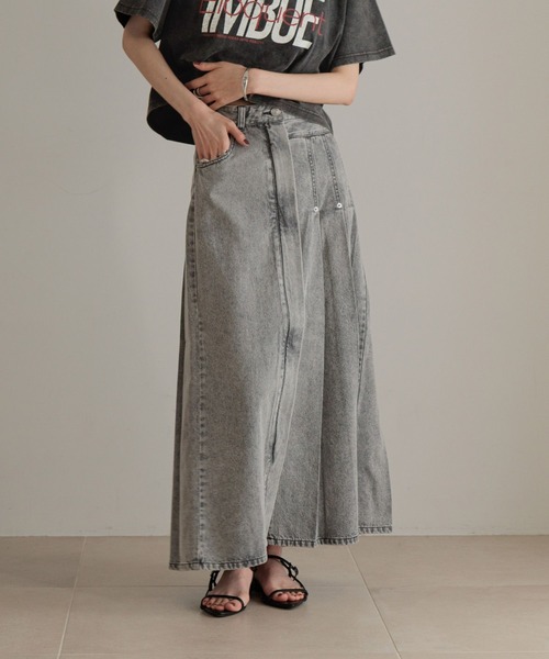 LOWRYS FARM(ローリーズファーム)の「デニムプリーツスカート 290116(スカート・レディース・ブラック/グレー/ブルー・FREE)」の8枚目の写真