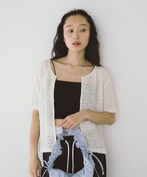 duei（デュイ）の「シアーシャーリングコンパクトホックカーディガン（カーディガン/ボレロ・レディース・アイボリー/ブラック・FREE）」の3枚目の写真