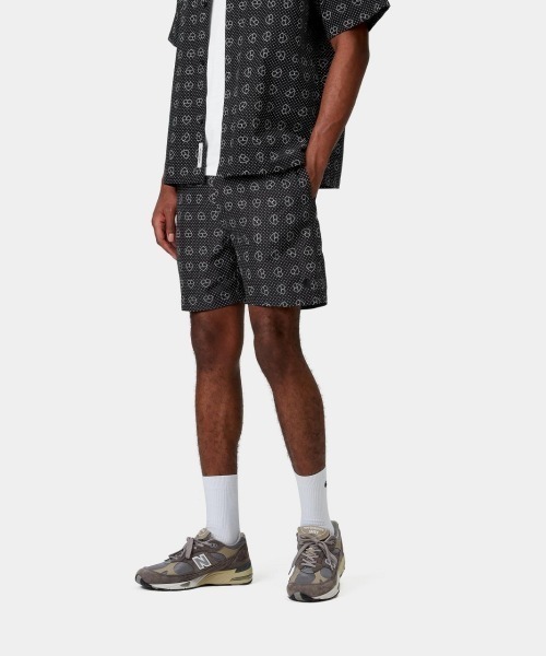 Carhartt WIP(カーハートダブリューアイピー)の「Carhartt WIP SLATER SWIM TRUNKS(カーハートワークインプログレス スレイター スイム トランクス)(その他パンツ・メンズ・カモフラージュ/ブラック/ネイビー系・SMALL/MEDIUM/LARGE/X-SMALL/X-LARGE)」の6枚目の写真