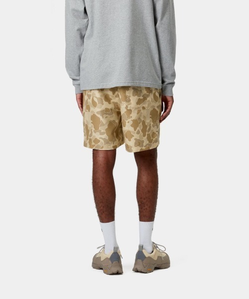 Carhartt WIP(カーハートダブリューアイピー)の「Carhartt WIP SLATER SWIM TRUNKS(カーハートワークインプログレス スレイター スイム トランクス)(その他パンツ・メンズ・カモフラージュ/ブラック/ネイビー系・SMALL/MEDIUM/LARGE/X-SMALL/X-LARGE)」の13枚目の写真