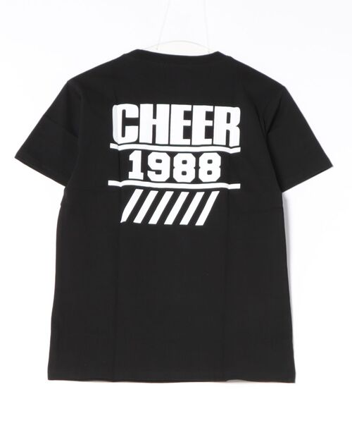 CHEER(チアー)の「ダイアゴナルスタープリントバックロゴBIGTEE(Tシャツ/カットソー・レディース・ホワイト/ブラック・M/S/L)」の14枚目の写真
